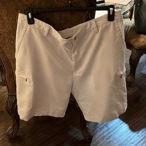 Mens Izod shorts